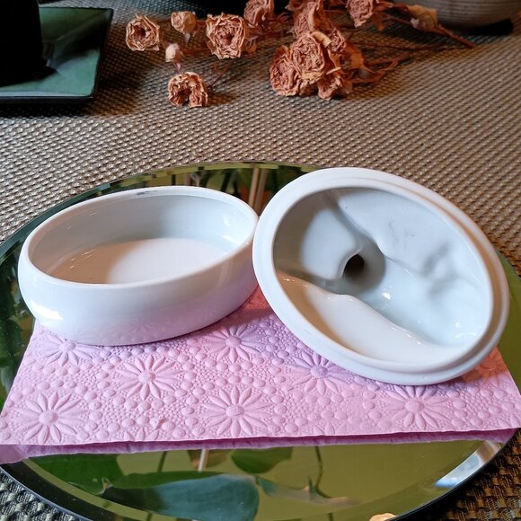 Boxer Great Dane Lidded Oval Trinket Box Vintage Japan Porcelain Lladro Style - Picture 6 of 7